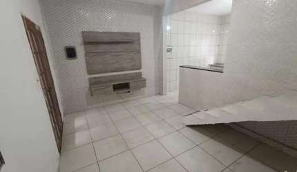 Casa à venda, 3 quartos, 2 vagas, Vila Jockei Clube - São Vicente/SP