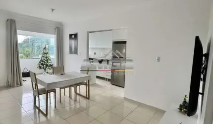 Apartamento com 2 quartos e sacada com churrasqueira em Brusque