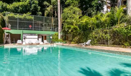 Imponente Casa de Luxo em Condomínio em São Conrado, Rio de Janeiro-RJ: 5 Quartos, 2 Suítes, 2 Salas, 5 Banheiros, 2 Vagas, 384m².