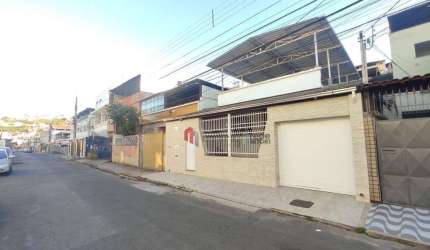 Jardim de Alá/Santa Luzia - Casa 3 Quartos - Suíte - 3 Vagas