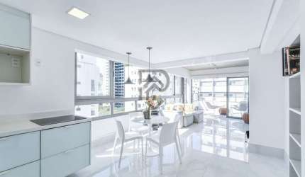 Apartamento Vila nova conceição  Cobertura Triplex conta para morar