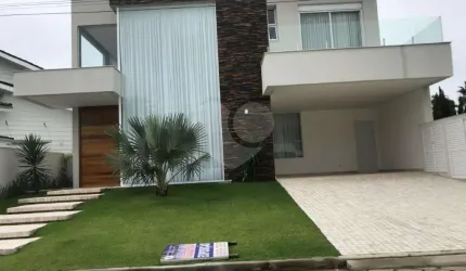 Sobrado com 5 quartos à venda em Jardim Acapulco - SP