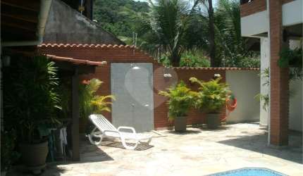 Casa com 3 quartos à venda em Jardim Enseada - SP
