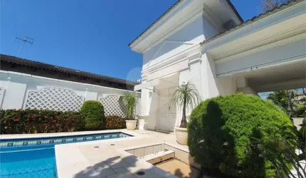 Casa com 6 quartos à venda em Jardim Acapulco - SP