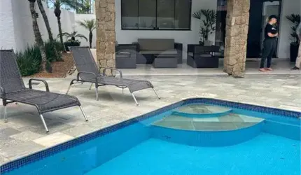 Casa com 7 quartos à venda em Jardim Virgínia - SP