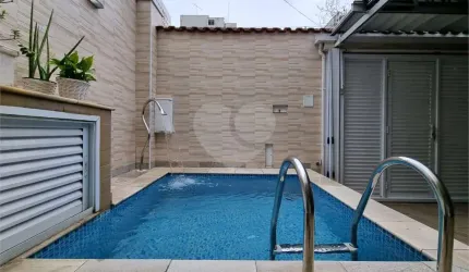 Casa com 3 quartos à venda em Boqueirão - SP