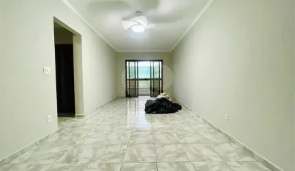 Apartamento com 2 quartos à venda ou para locação em Marapé - SP