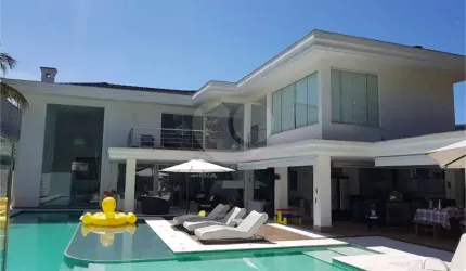 Casa com 7 quartos à venda em Jardim Acapulco - SP