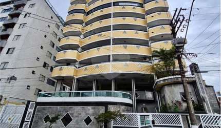 Apartamento com 3 quartos à venda em Ocian - SP