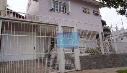 EXCELENTE CASA