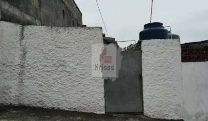 VENDE SE CASA JD DAS VERTNTES PROXIMO AO METRO VILA SONIA