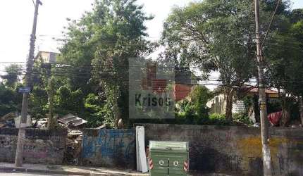 Terreno de  1.318m² de área Vila Gomes