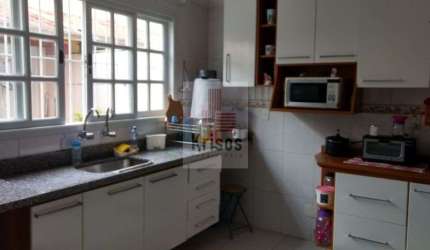 Sobrado com 3 dormitórios, 1 suite, sotão, 2 vagas- Butantã Estuda Permuta
