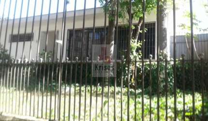 Casa térrea com 3dormit. sendo uma suíte no City Caxingui!