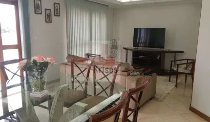 Casa Alto padrão