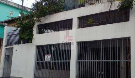 LINDA CASA TÉRREA BEM LOCALIZADO 3 DORMS.GARAG.5 AUTOS.