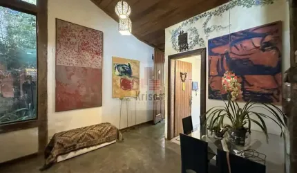 Oásis Verde no Coração da Granja Viana ? Ideal para Residencial ou Comercial!