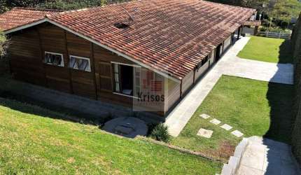 Encantadora Casa Térrea Pré-Fabricada em Madeira ? Conforto e Estilo com Vista Deslumbrante!