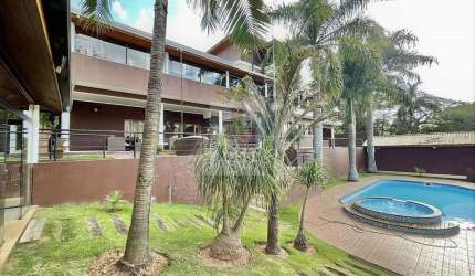 Espetacular Casa Nova na Fazendinha: Espaço, Conforto e Privacidade em meio à Natureza.