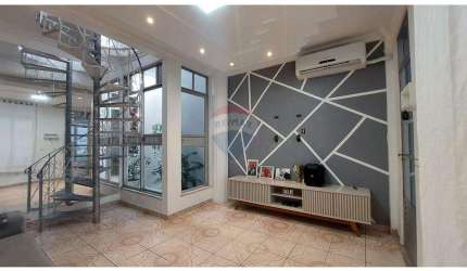 Casa 4/4 Batista Campos, 2 Suítes, 2 Vaga de Garagem, na Serzedelo Corrêa - Entre Gentil e Brás e Aguiar - Vila Julieta