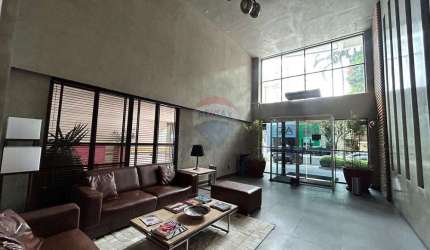 Apartamento com 92 m² -2 vagas de garagem - Ed. La Residence