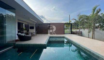 Casa à venda 5 quartos (5 suítes) linear em Alphaville