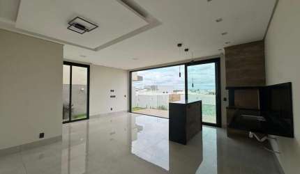 Casa Terrrea Primor das Torres, Com 3 Suites Sendo uma Com Master Closet
