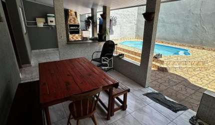 Casa Com Piscina no CPA 3 Com 2 Quartos 1 Suíte, Escritório, Churrasqueira