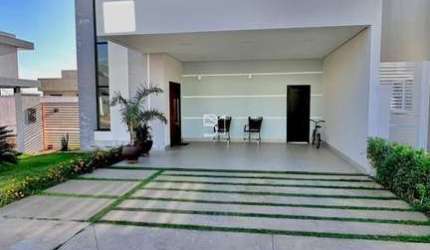 Casa Sobrado, 3 Quartos 1 Suite, Lavanderia Lavabo, Moveis Planejados, 4 Garagem