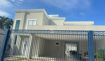 Casa Sobrado, 3 Quartos 1 Suite Master CLoset, Lavanderia, Lavabo, 4 Garagens