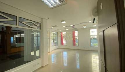 Sala comercial à venda de 80m² | 02 banheiros e 06 vagas de garagem | Edifício Colúmbia Offices - Vila Ema | São José dos Campos |