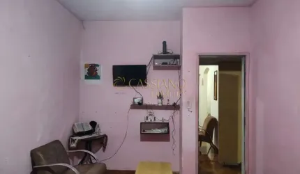 Casa térrea à venda de 328m² | 04 dormitórios sendo, 01 suíte e 02 banheiros | Vila Betânia - São José dos Campos |