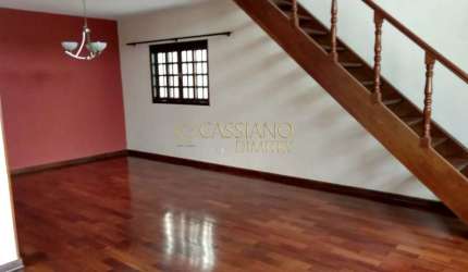 Casa térrea com mezanino à venda de 170m² | 03 dormitórios, sendo 01 suíte e 04 vagas de garagem | Jardim das Industrias - São José dos Campos |