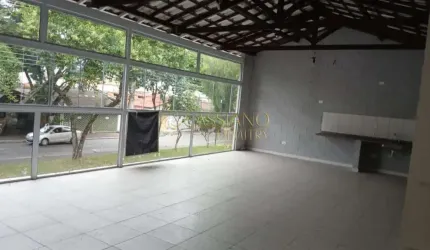 Prédio comercial para locação de 550m² | 05 banheiros e 02 vagas de garagem | Jardim das Industrias - São José dos Campos |