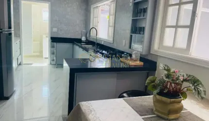Sobrado à venda de 480m² | 04 dormitórios, sendo 03 suítes e 04 vagas de garagem | Condomínio Sunset Park - Jardim Aquarius | São José dos Campos |