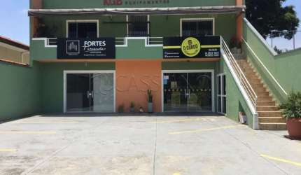 Prédio comercial à venda de 250m² | 06 banheiros e 07 vagas de garagem | Jardim Terras do Sul - São José dos Campos |
