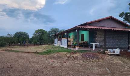 -Linda Chácara 10 hectares- Casa Sede- As margens da DF 001