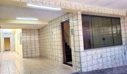 Sobrado para Venda em São Paulo, Conjunto Residencial José Bonifácio, 5 dormitórios, 1 suíte, 3 banheiros, 3 vagas
