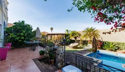 Casa Alto Padrão para Venda em Santana de Parnaíba, Aldeia da Serra, 2 dormitórios, 5 suítes