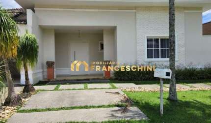 LOCAÇÃO - CASA TÉRREA com 340M2 - 04 DORMITÓRIOS - CONDOMÍNIO FECHADO - URBANOVA