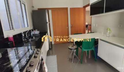 Casa à venda, 3 quartos, 1 suíte, 2 vagas, Floradas da Serra - São José dos Campos/SP