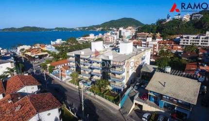 Apartamento com 2 suítes e 2 vagas de garagem - Bombinhas