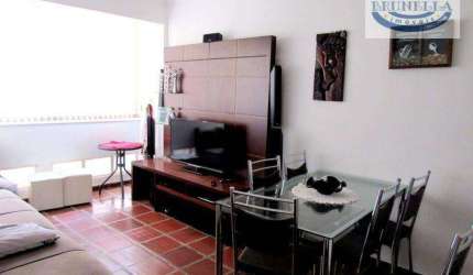 Apartamento na Região da Brunella.
