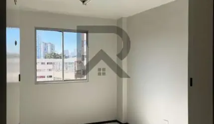 Comercial para Locação em Curitiba, Centro, 1 dormitório, 1 banheiro, 1 vaga