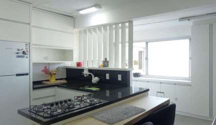 Apartamento à venda no bairro Exposição em Caxias do Sul/RS