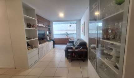 Lindo apartamento 2 quartos / 1 suíte e vaga com DCE