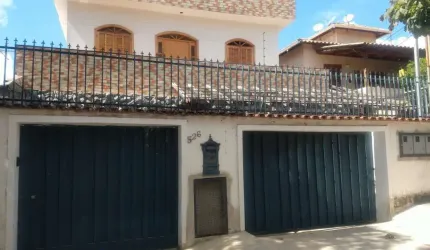 Casa com 3 quartos à venda na Rua Senhora do Brasil, Cachoeirinha, Belo Horizonte, 410 m2 por R$ 1.180.000