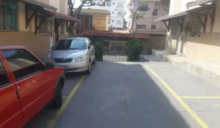 Casa com 2 quartos à venda na Rua das Fragatas, Vila Cloris, Belo Horizonte, 72 m2 por R$ 295.000