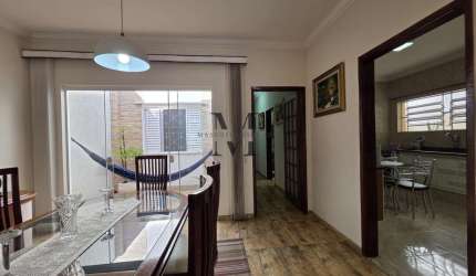 Casa para Venda em Sorocaba, Jardim Astro, 4 dormitórios, 1 suíte, 3 banheiros, 4 vagas