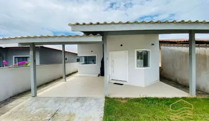Casa com 2 dormitórios a 400m da lagoa - Balneário Barra do Sul - Costeira